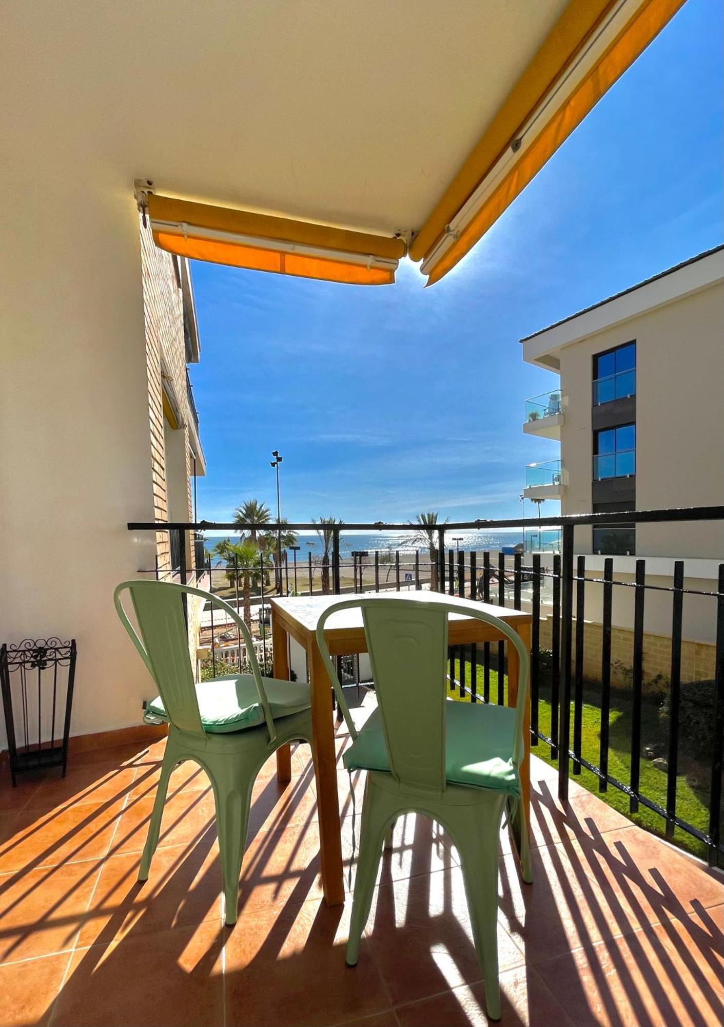 Lafrenchtouch - Boliches Terraza Frente Al Mar Appartement *